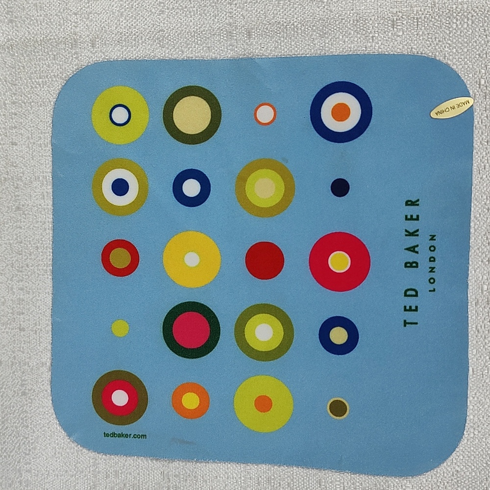 Ted Baker London Bright Lime Green Hard Glasses Case with Glasses Cleaning Towel - Picture 5 of 5